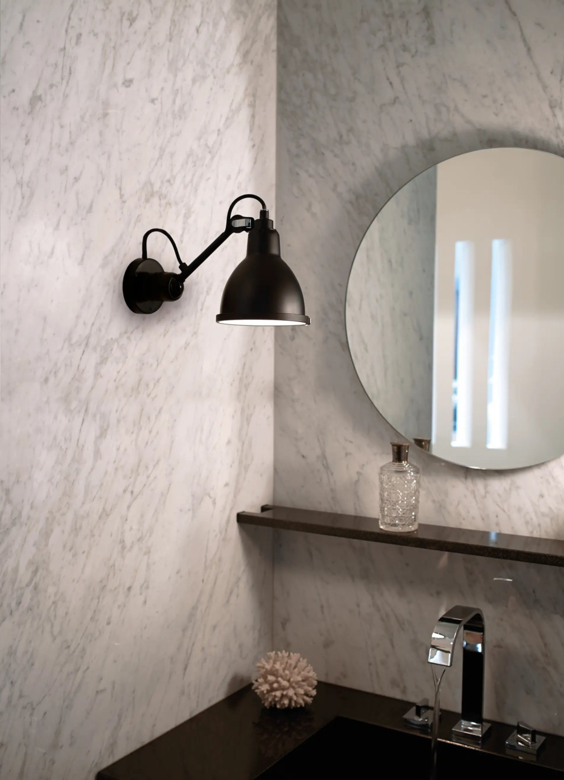 Lampe Gras N°304 Bathroom