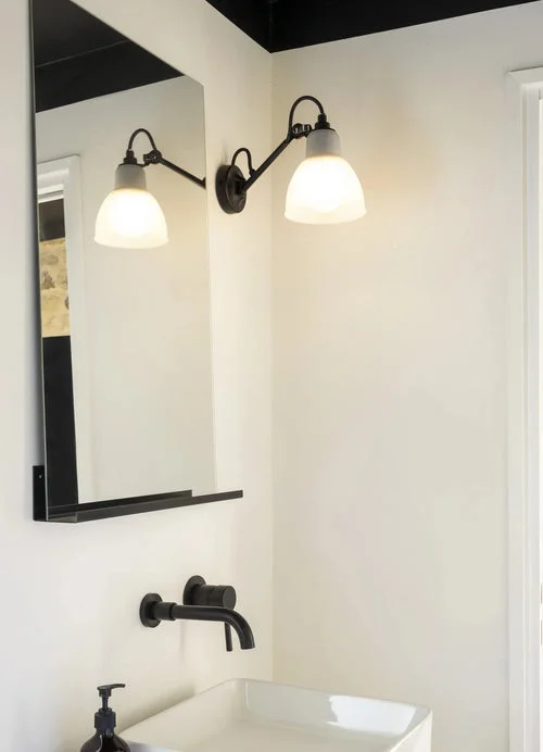 Lampe Gras N°104 Bathroom